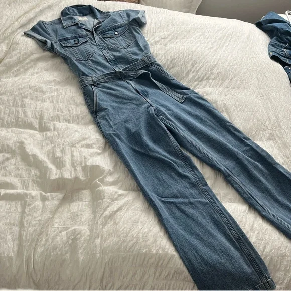 Abercrombie and Fitch 90s Relaxed Denim Jumpsuit Medium Tall - Picture 8 of 8